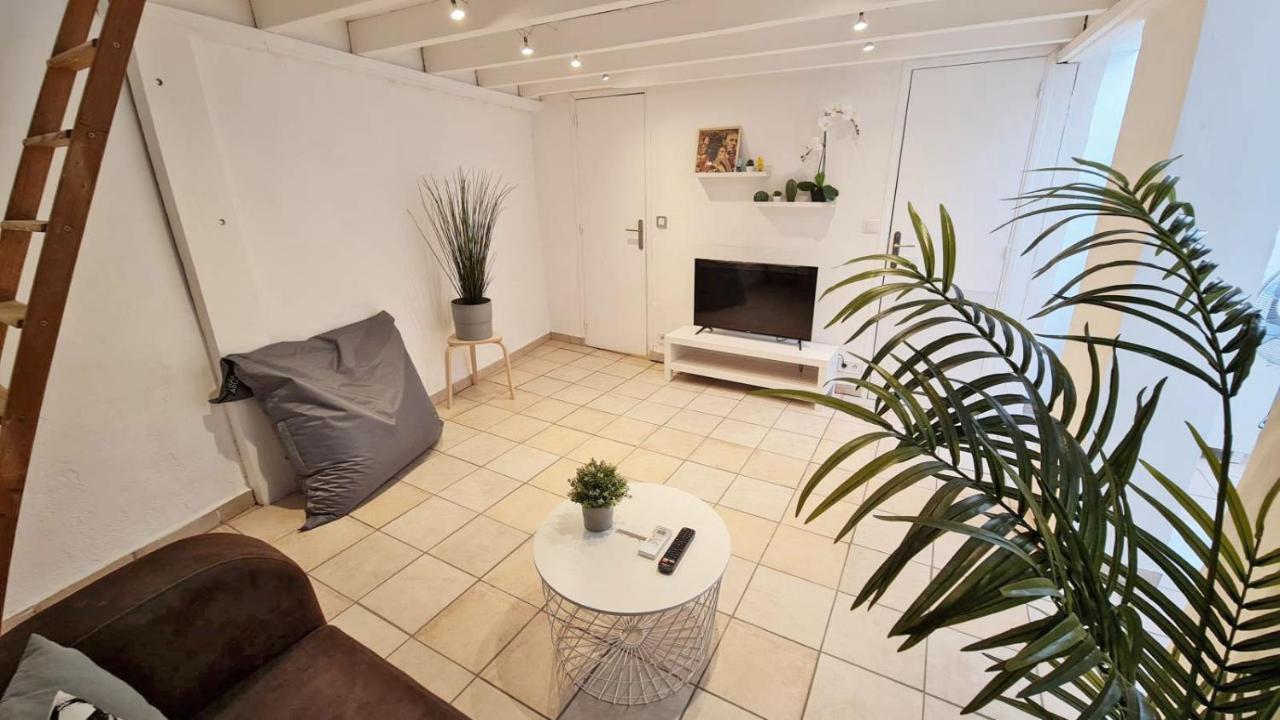 Gregbnb - T2 Climatise Mezzanine - Atypique - Centre Ancien Toulon Ngoại thất bức ảnh
